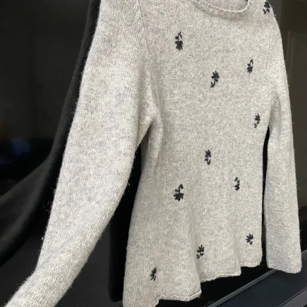 Lluis Gray Embroiled 100% Lambswool Sweater, Size XS-S